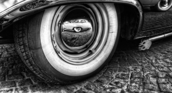 Retrovisor: Volvo P1800, Ford Del Rey, Ford Galaxie e o teto solar