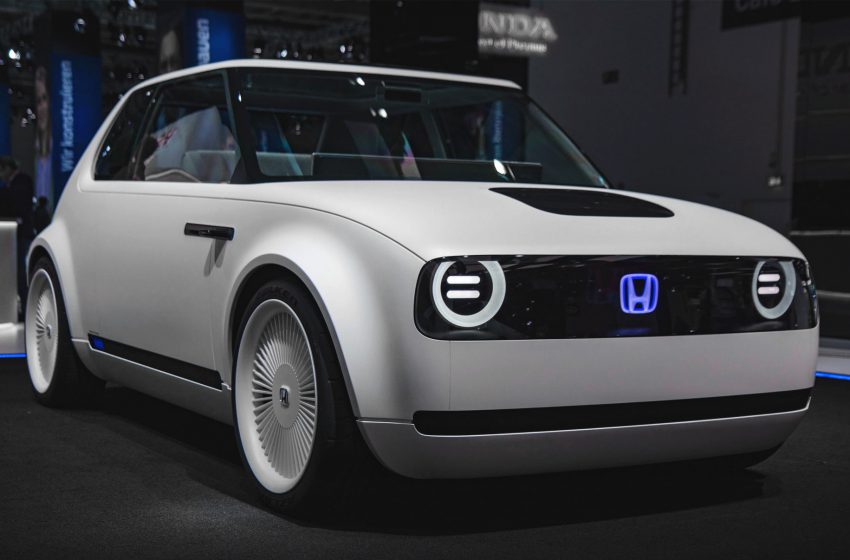  Com design retrô, Honda apresenta elétrico