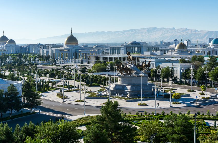  Turcomenistão: Um país com leis peculiares e um ditador excêntrico