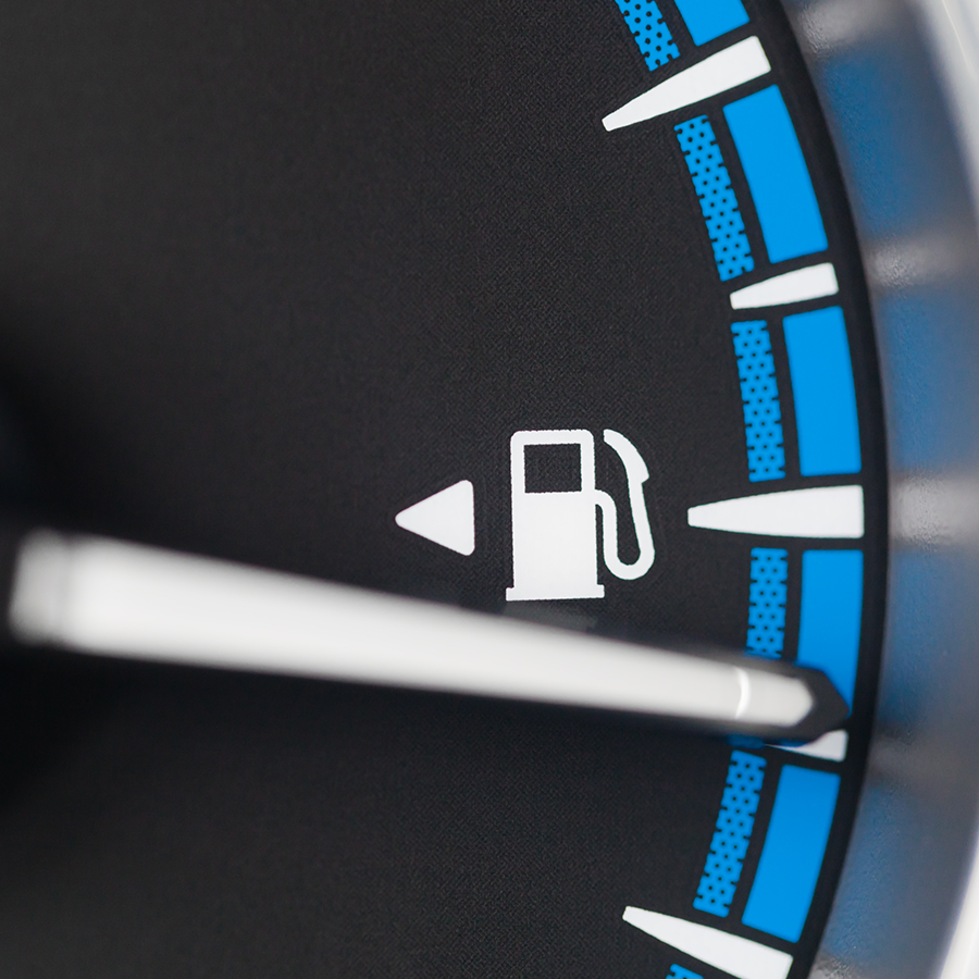Motorista gastou mais de R$ 4 mil com gasolina em 2015_blog