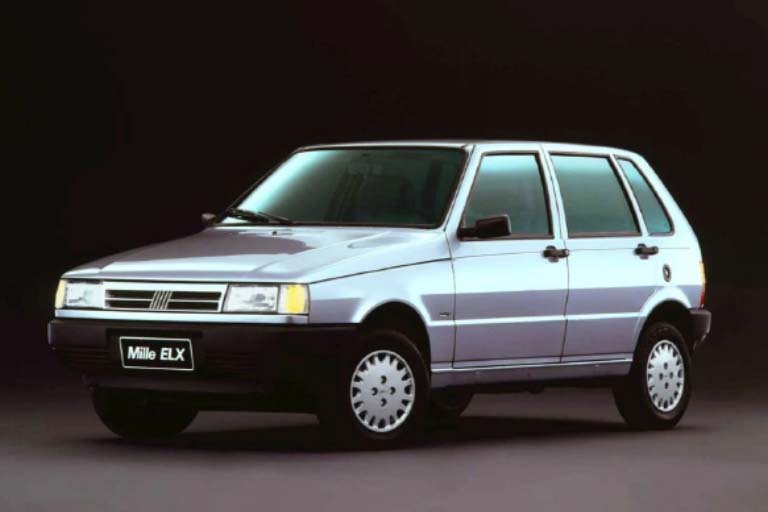 Adeus ao Fiat Uno - Relembre a trajetória do carro mais icônico da