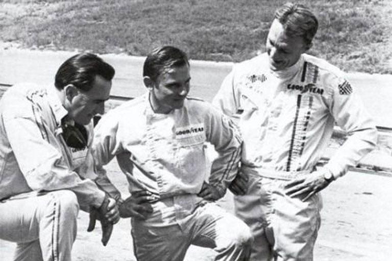 Bruce McLaren e os primeiros passos da equipe.